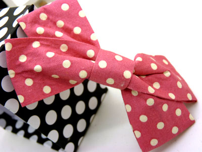 韩国新款 布艺大蝴蝶结压夹 发夹 顶夹 边夹 头夹----压夹