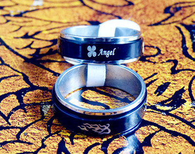 简约新款魔力转运戒指（戒指表面可以转动）