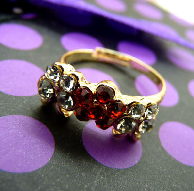 正品高档奥地利水钻 仿真镶钻水晶戒指 精美镀金戒指 永不退色持久保色---戒指