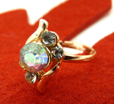 正品高档奥地利水钻 仿真镶钻水晶戒指 精美镀金戒指 永不退色持久保色---戒指