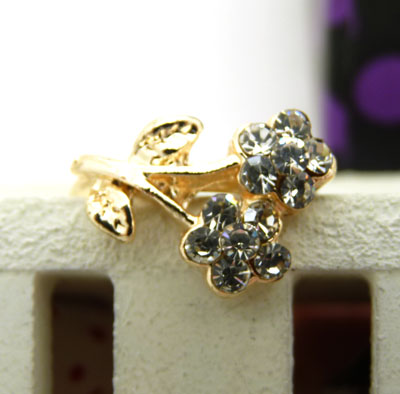 正品高档奥地利水钻 仿真镶钻水晶戒指 精美镀金戒指 永不退色持久保色---戒指