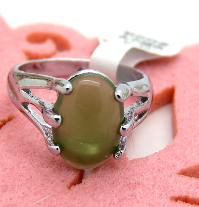 时尚韩版 男士戒指  银饰品 永不退色持久保色 仿真镶钻水晶戒指