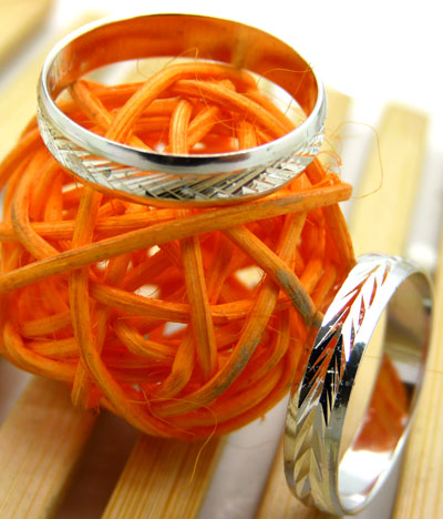 时尚简约 仿白银戒指 精美镀金戒指 永不退色持久保