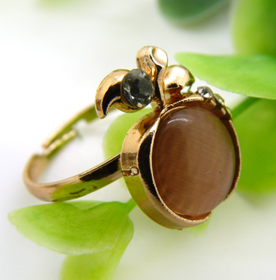 优质猫眼石戒指 钛钢戒指 情侣指环 苹果韩版戒指环 潮流饰品 生日礼物