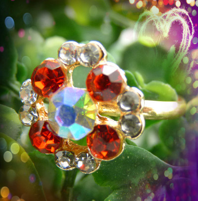 百搭戒指 潮流钛钢饰品锆石镶钻 彩色金多钻石情侣礼物指环