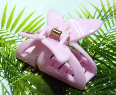 精美镂空蝴蝶爪夹