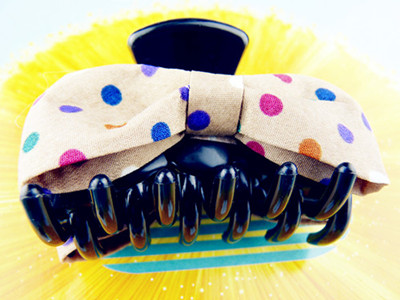 五彩缤纷布艺花点蝴蝶之恋/爪夹