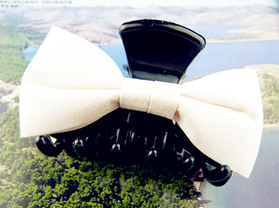 五彩缤纷布艺花点蝴蝶之恋/爪夹