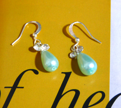 新款复古珍珠耳坠