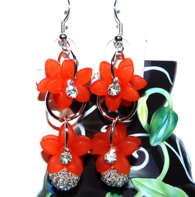 亚太复古流行亮钻烫金珍珠耳环