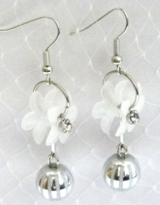 2012 新款简约甜美耳环