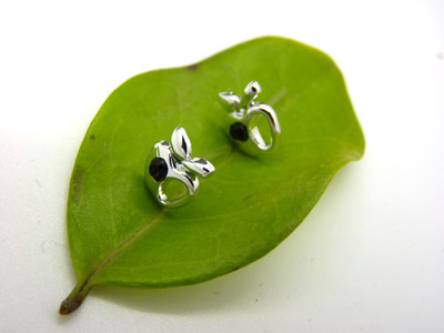 韩国甜美锆石耳饰品 防过敏女士耳钉 生日礼物时尚苹果爱心合金耳饰