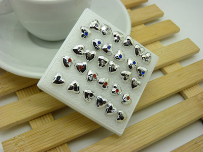 韩国甜美锆石耳饰品 防过敏女士耳钉 生日礼物时尚苹果爱心合金耳饰