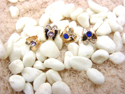 潮流时尚个性女孩耳饰品 舞蝶锆石耳钉 韩版潮流耳钉 时尚合金耳钉