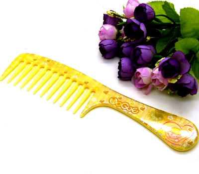 时尚耐摔梳 直发梳 家用梳  可爱卡通化妆梳 日用梳 宽齿梳----6168梳