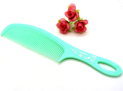 时尚彩色耐摔梳 直发梳  化妆梳 日用梳----101梳