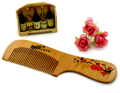 时尚发梳 耐热防静电 家用梳  日用梳 直发梳----心心相印把梳