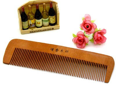 时尚发梳 耐热防静电 家用梳  日用梳 直发梳----香木条梳