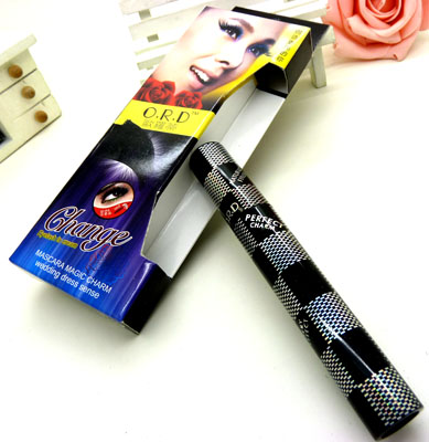 翘翻天 增长液防水睫毛膏---615欧罗蒂睫毛膏