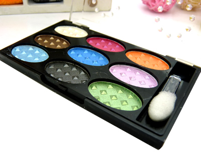 完美持久 裸妆彩妆 明星产品 魅力眼影	