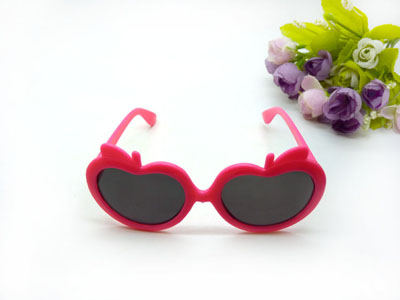 儿童太阳镜男女童可爱心墨偏光太阳眼镜3-8岁-12004小孩