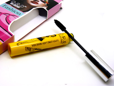 无限惊艳纤长浓密卷翘防水不晕染 新品彩妆B08	