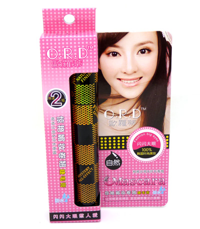 根根分明纤长卷翘 闪闪大眼睫毛膏 639	