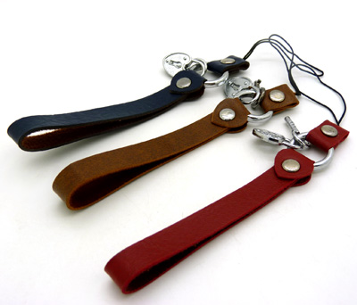 手机链 心锁钥匙挂件 皮手机挂件	