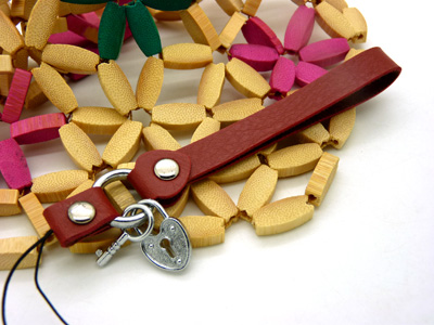 手机链 心锁钥匙挂件 皮手机挂件	