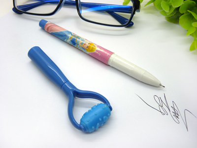 可按摩0.4圆珠笔 油笔	