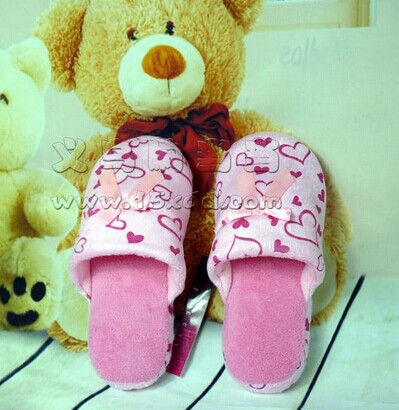 秋冬新品牛筋底棉拖鞋家居鞋男女情侣地拖