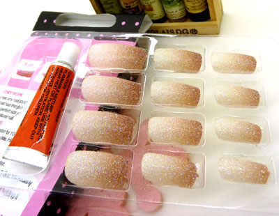 闪亮粉色立体假指甲 亮粉镶钻---N924亮粉甲片