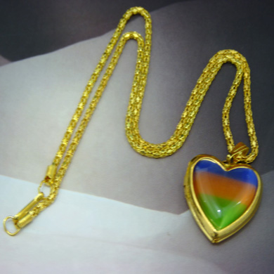 豪华版黄金宝石链	