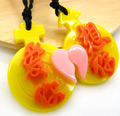 男女款项坠生日礼物 文字项链 十字架锁骨项链	