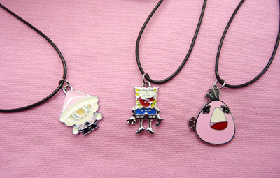  愤怒的小鸟皮绳项链坠子 学生礼物 -皮绳愤怒小鸟项链