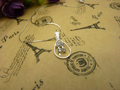 时尚锁骨水晶甜美吊坠首饰品配饰装饰女生