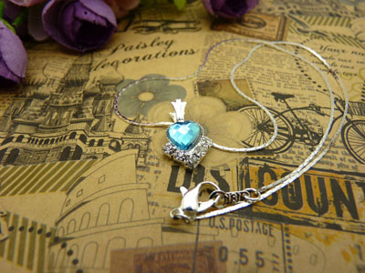 时尚锁骨水晶甜美吊坠首饰品配饰装饰女生