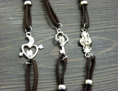 蝴蝶结饰品皮绳脚链情侣手链女复古 时尚手链