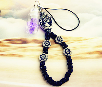 圣女与他的漂流瓶/手机挂件