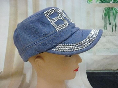  韩版牛仔镶钻珍珠帽 -秋冬时尚女鸭舌帽	