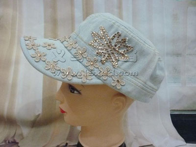 韩版牛仔镶钻珍珠帽 -秋冬时尚女鸭舌帽