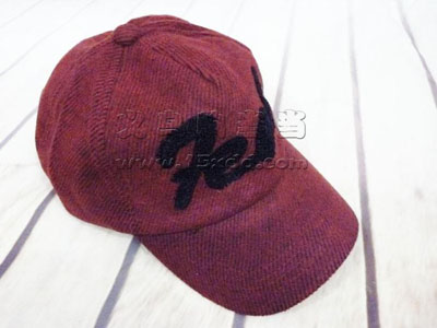 秋冬天韩版潮男女英伦格毛绒棒球帽 鸭舌帽 时尚潮流帽子