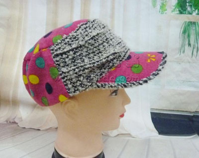 韩版翻毛加绒平顶帽护耳帽加厚帽子 -女时尚保暖棉帽子	