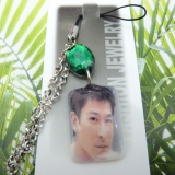 小可爱清新镶钻明星挂件	