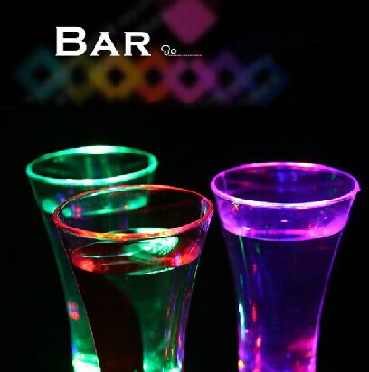 果汁杯/发光杯/酒杯/夜光杯闪光杯/酒吧专用	