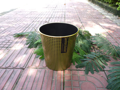 时尚创意格纹垃圾桶 塑料垃圾桶 -垃圾桶003