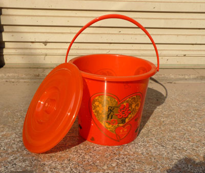 25L 家有喜事婚庆用品水桶 -防摔喜字带盖水桶（带盖）705