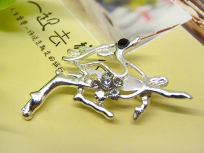 新款时尚水钻胸针丝巾扣胸花别针披肩扣领针女礼物 -2号