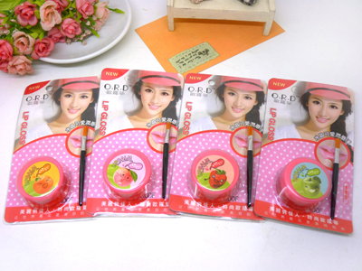 新款 水果唇蜜 润唇膏保湿滋润 唇膜 打造果冻般质感嫩唇 -G04