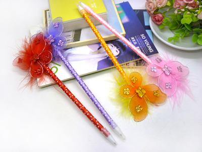 韩版创意文具办公圆珠笔礼品玫瑰花可爱中小学生奖品礼物油笔